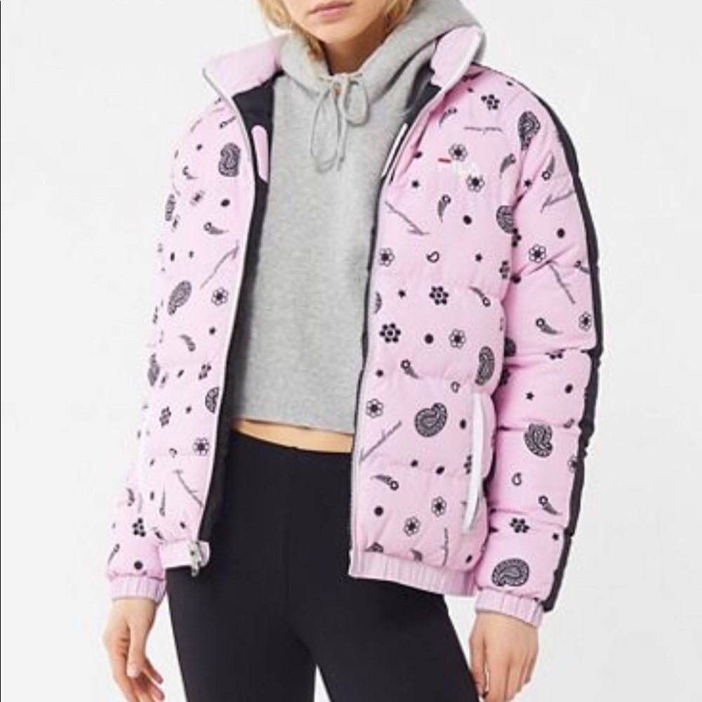 💗NWT Fila double sided puffer jacket